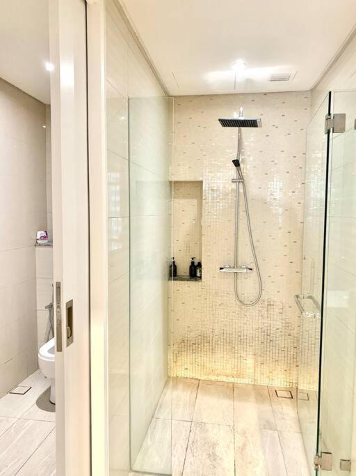 Anggun Walking Distance 5-10mins To Sogo Chow Kit Monorail And Lrt Station By Juststay Pangsapuri *